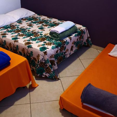 Hostel Divinópolis Eksteriør billede